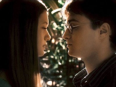 daniel radcliffe and bonnie wright is about to kiss.jpg